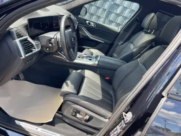 BMW X7 xDrive 40 d M Sport 6 locuri