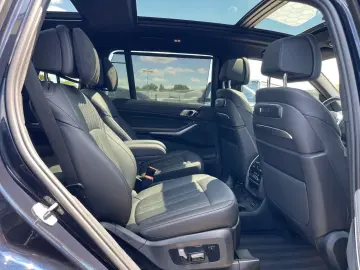 BMW X7 xDrive 40 d M Sport 6 locuri