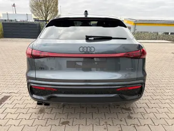 AUDI Q5 Sportback 2.0 TDI quattro Pano Matrix  3.Disp