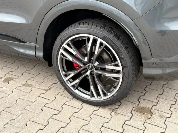 AUDI Q5 Sportback 2.0 TDI quattro Pano Matrix  3.Disp