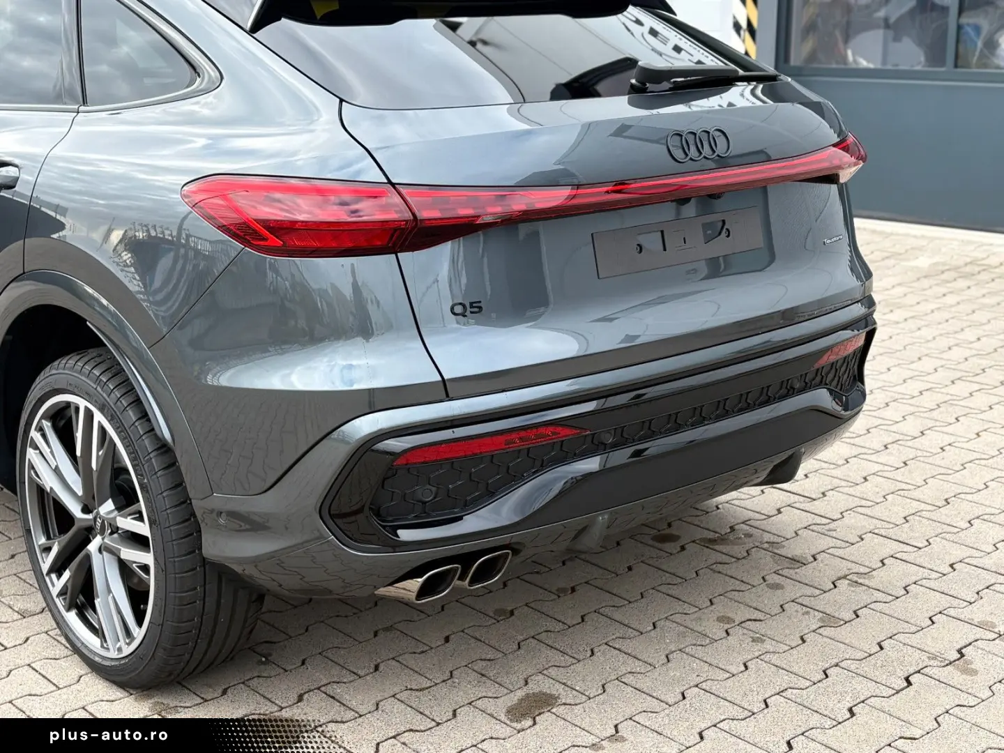 AUDI Q5 Sportback 2.0 TDI quattro Pano Matrix  3.Disp