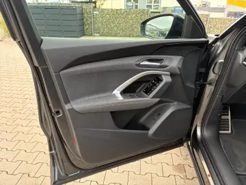 AUDI Q5 Sportback 2.0 TDI quattro Pano Matrix  3.Disp