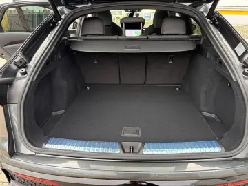 AUDI Q5 Sportback 2.0 TDI quattro Pano Matrix  3.Disp