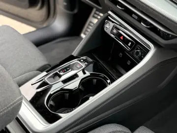 AUDI Q5 Sportback 2.0 TDI quattro Pano Matrix  3.Disp