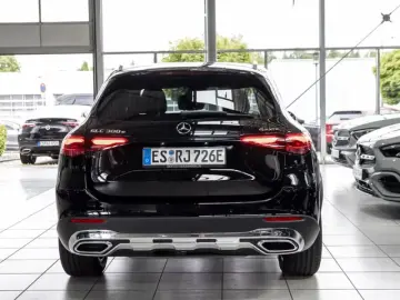 Mercedes-Benz GLC 300e 4Matic Avantgarde