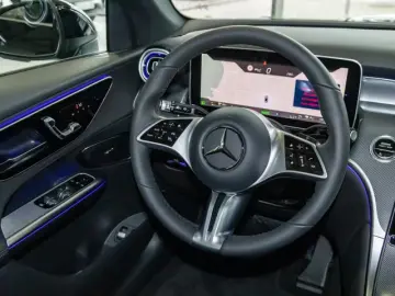 Mercedes-Benz GLC 300e 4Matic Avantgarde