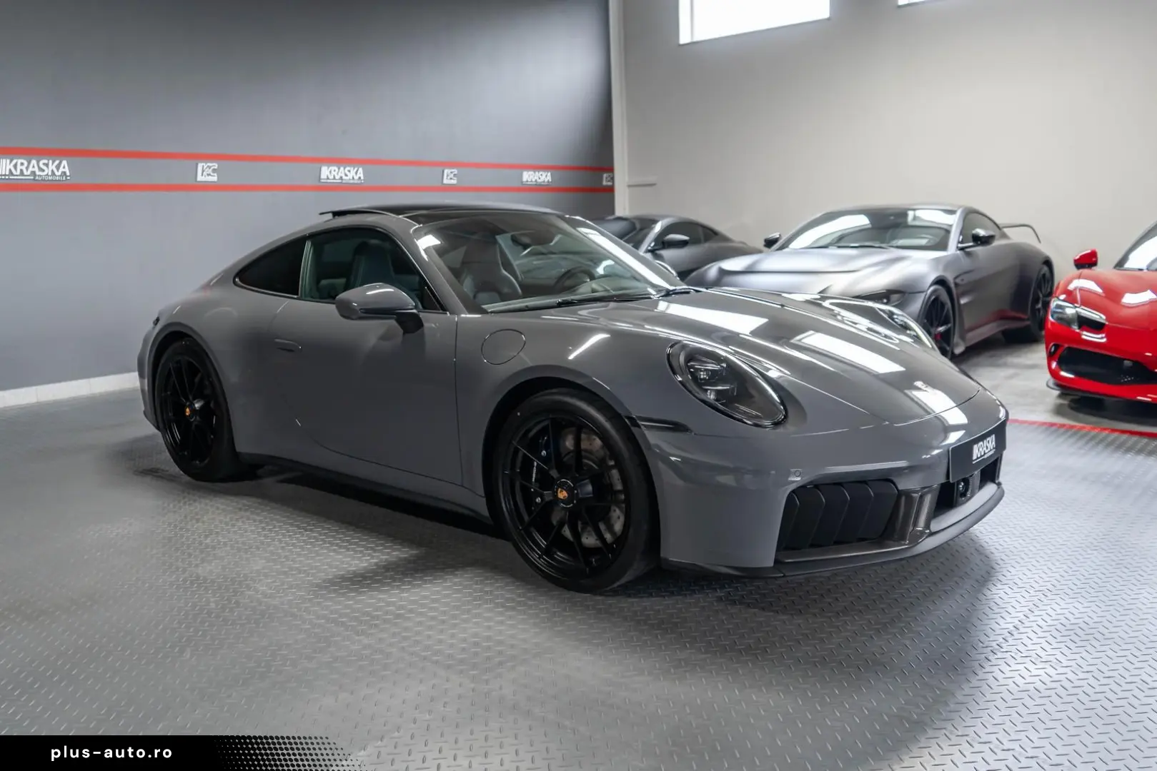 PORSCHE 992.2 Carrera 4 GTS  BOSE 360  PANO LIFT Carbon