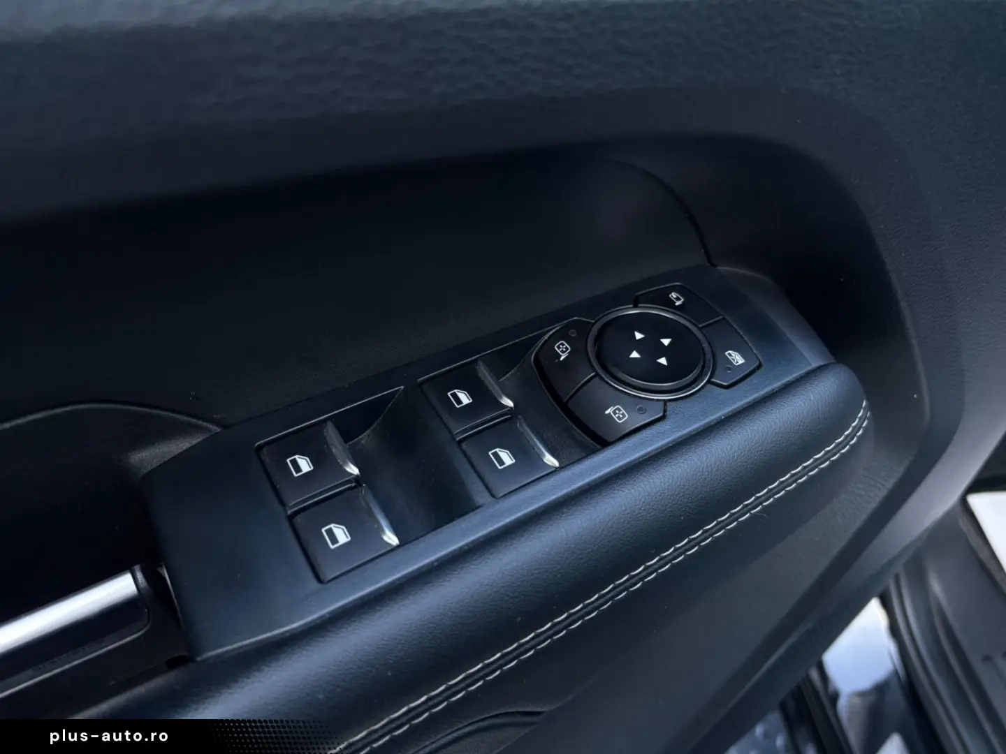VW Amarok 3.0 TDI STYLE 4Motion