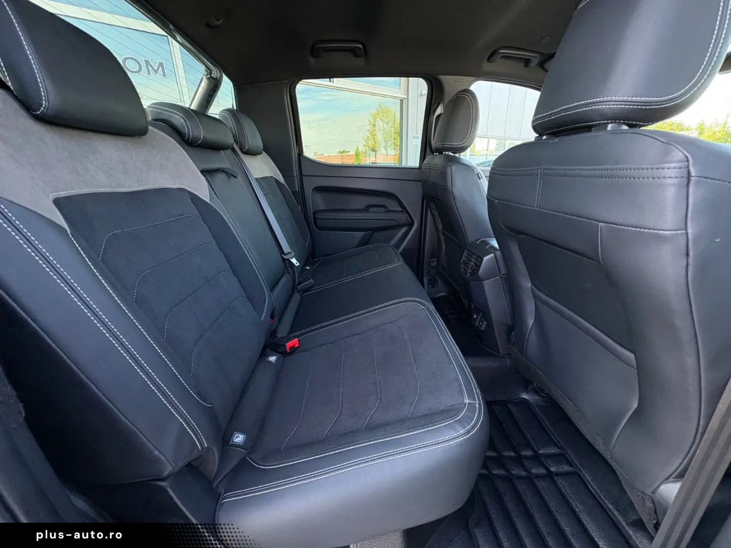 VW Amarok 3.0 TDI STYLE 4Motion
