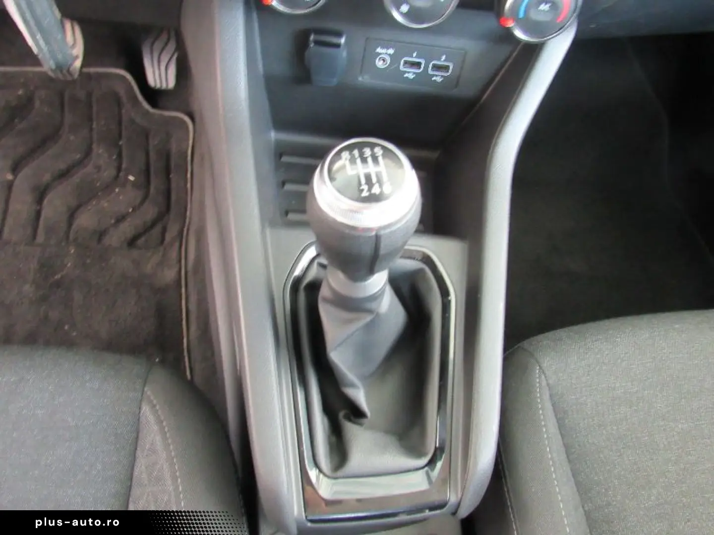 RENAULT CLIO 1.0 TCe 90CP Equilibre