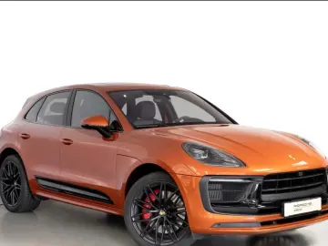 Porsche Macan GTS Air Pano 18-way SportChrono Surround