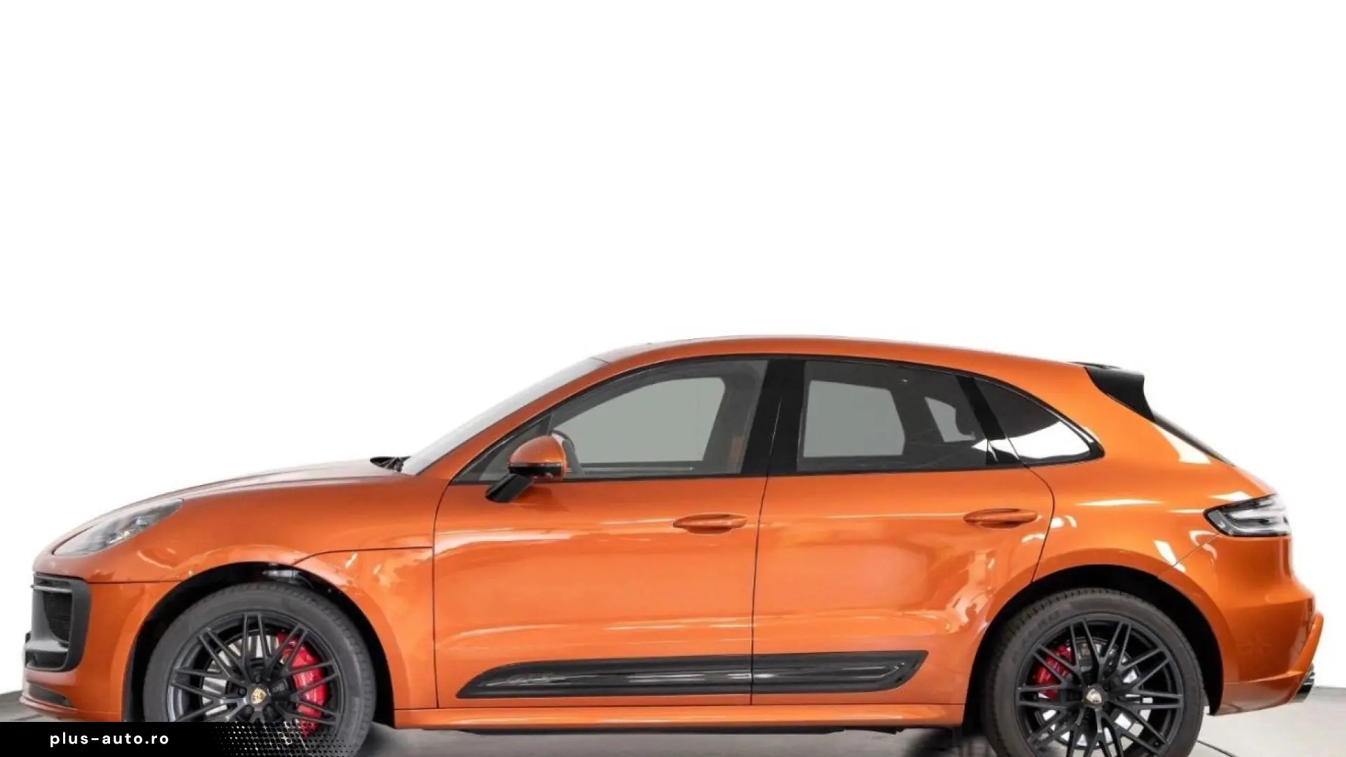 Porsche Macan GTS Air Pano 18-way SportChrono Surround