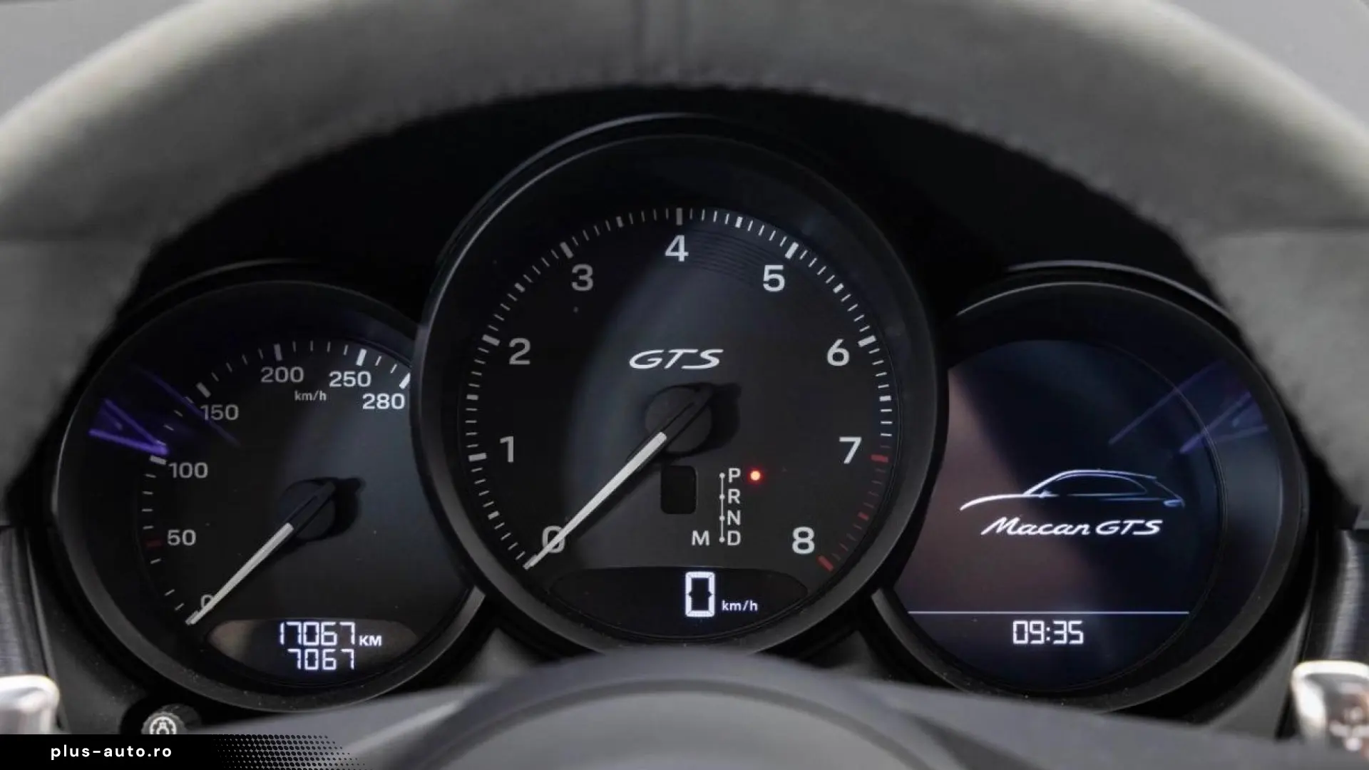 Porsche Macan GTS Air Pano 18-way SportChrono Surround