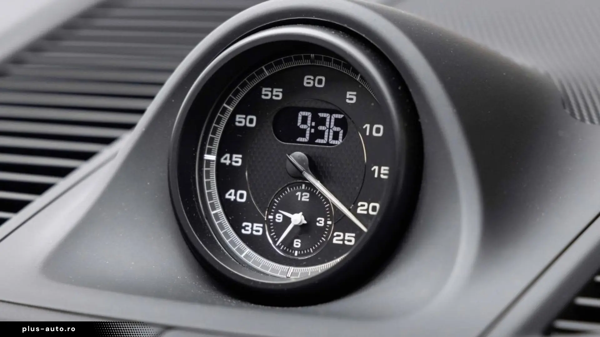 Porsche Macan GTS Air Pano 18-way SportChrono Surround