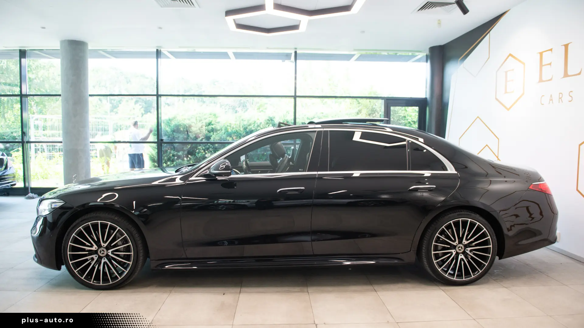Mercedes-Benz Clasa S 580 V8 4Matic Long Exclusive