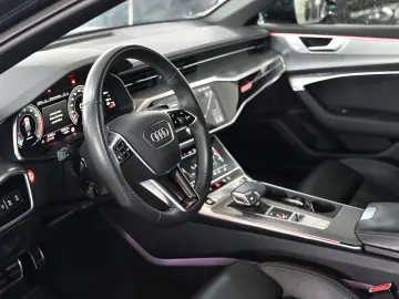 AUDI A6 Avant 55 TFSI quattro sport  KAMERA LEDER