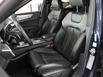 AUDI A6 Avant 55 TFSI quattro sport  KAMERA LEDER