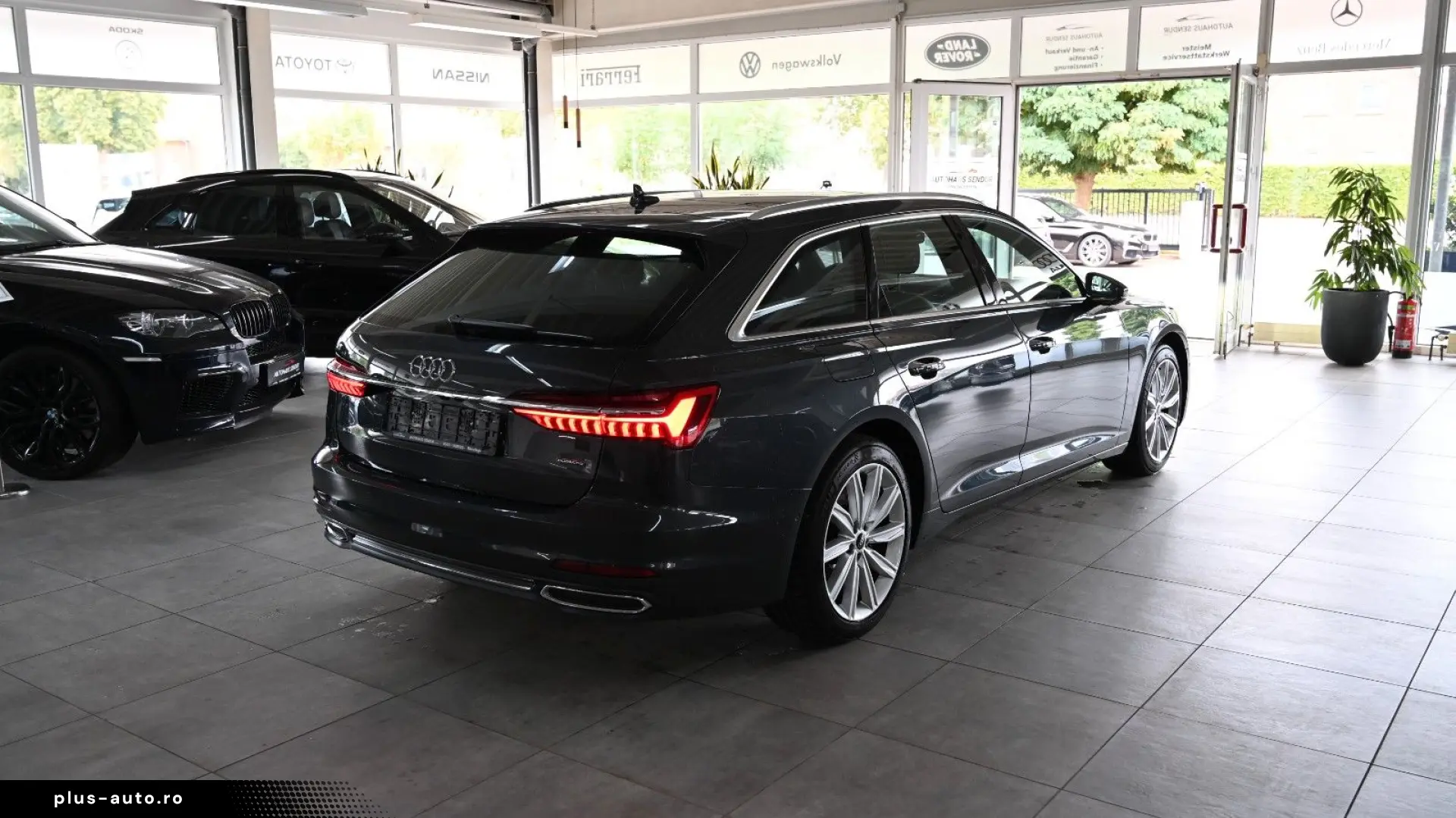AUDI A6 Avant 45 TFSI quattro design LEDER PANO