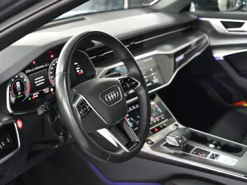 AUDI A6 Avant 45 TFSI quattro design LEDER PANO