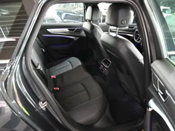 AUDI A6 Avant 45 TFSI quattro design LEDER PANO