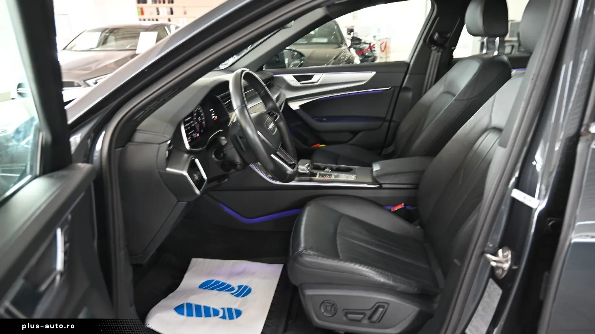 AUDI A6 Avant 45 TFSI quattro design LEDER PANO