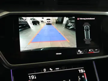 AUDI A6 Avant 45 TFSI quattro design LEDER PANO