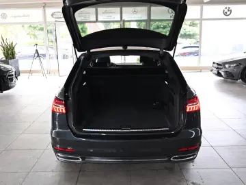 AUDI A6 Avant 45 TFSI quattro design LEDER PANO