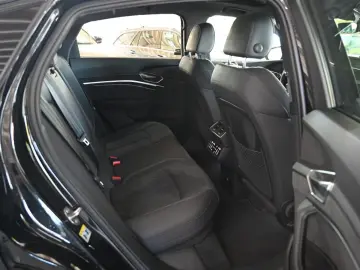 AUDI e-tron Sportback 50 quattro S line HUD PANO