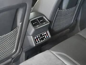 AUDI e-tron Sportback 50 quattro S line HUD PANO