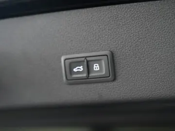 AUDI e-tron Sportback 50 quattro S line HUD PANO