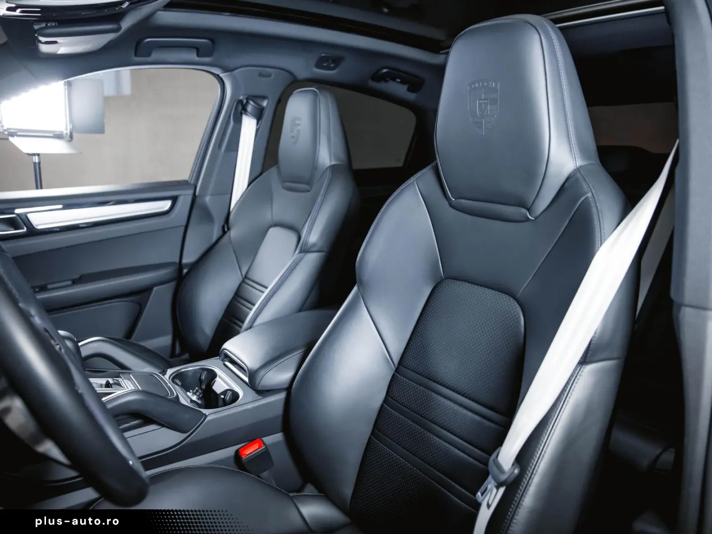 PORSCHE Cayenne E-Hybrid Coupé Platinum Edition Luftfede
