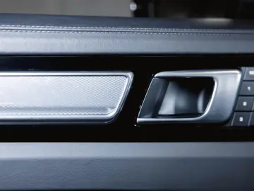PORSCHE Cayenne E-Hybrid Coupé Platinum Edition Luftfede