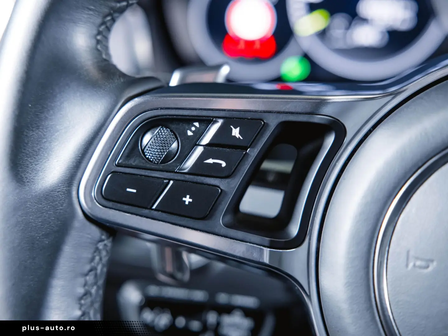 PORSCHE Cayenne E-Hybrid Coupé Platinum Edition Luftfede