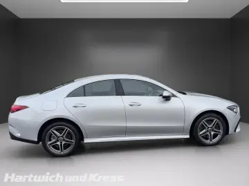 Mercedes-Benz CLA 250 e AMG Line camera Ambiente LED