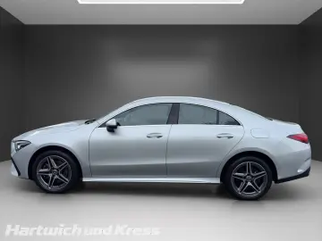 Mercedes-Benz CLA 250 e AMG Line camera Ambiente LED