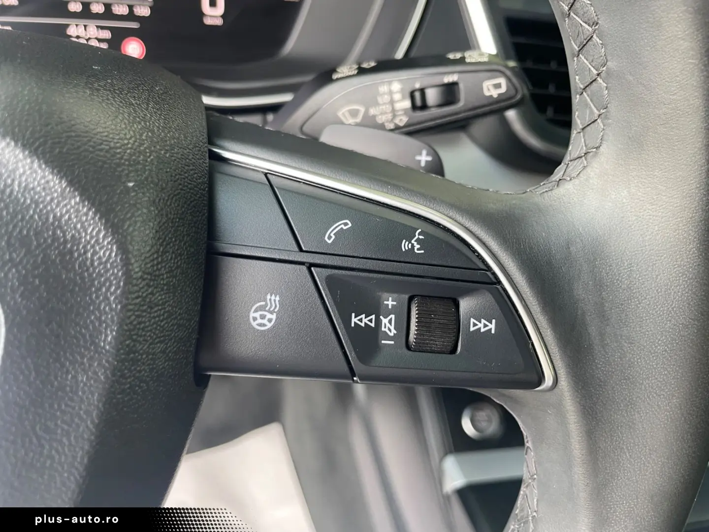 AUDI Q5 40 TFSI Quattro id.Black Matrix Kam Leder