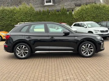AUDI Q5 35 TDI S line  PANO VIRTUAL NAVI LED