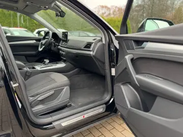 AUDI Q5 35 TDI S line  PANO VIRTUAL NAVI LED