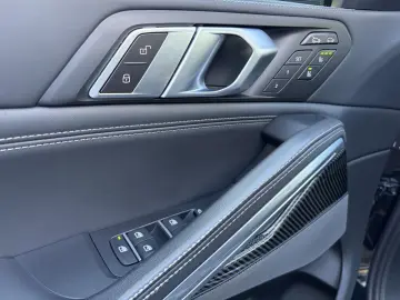 BMW X6 M60i xDrive MSportPro Adap-M-Fahrw AHK HeadUp