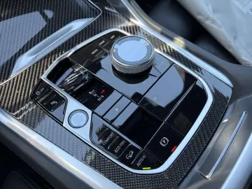 BMW X6 M60i xDrive MSportPro Adap-M-Fahrw AHK HeadUp