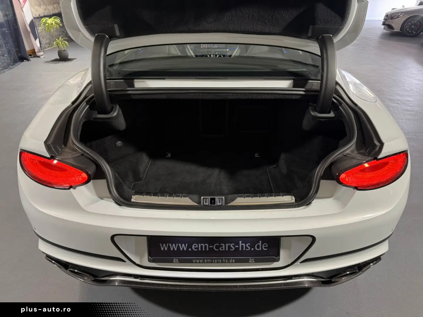 BENTLEY Continental GT V8 Mulliner Blackline Carbon Pano