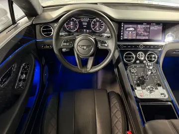BENTLEY Continental GT V8 Mulliner Blackline Carbon Pano