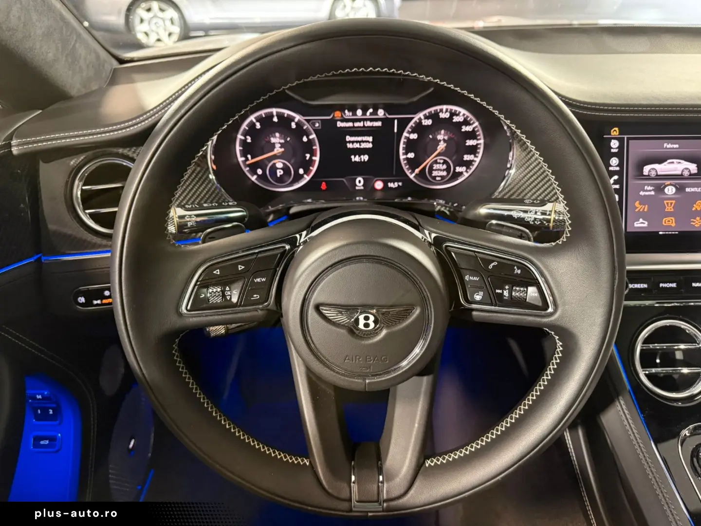 BENTLEY Continental GT V8 Mulliner Blackline Carbon Pano
