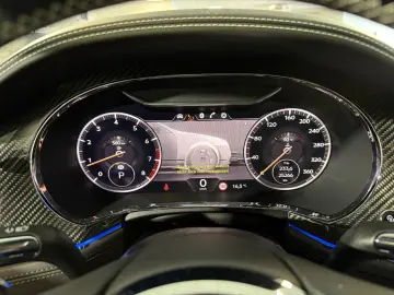 BENTLEY Continental GT V8 Mulliner Blackline Carbon Pano