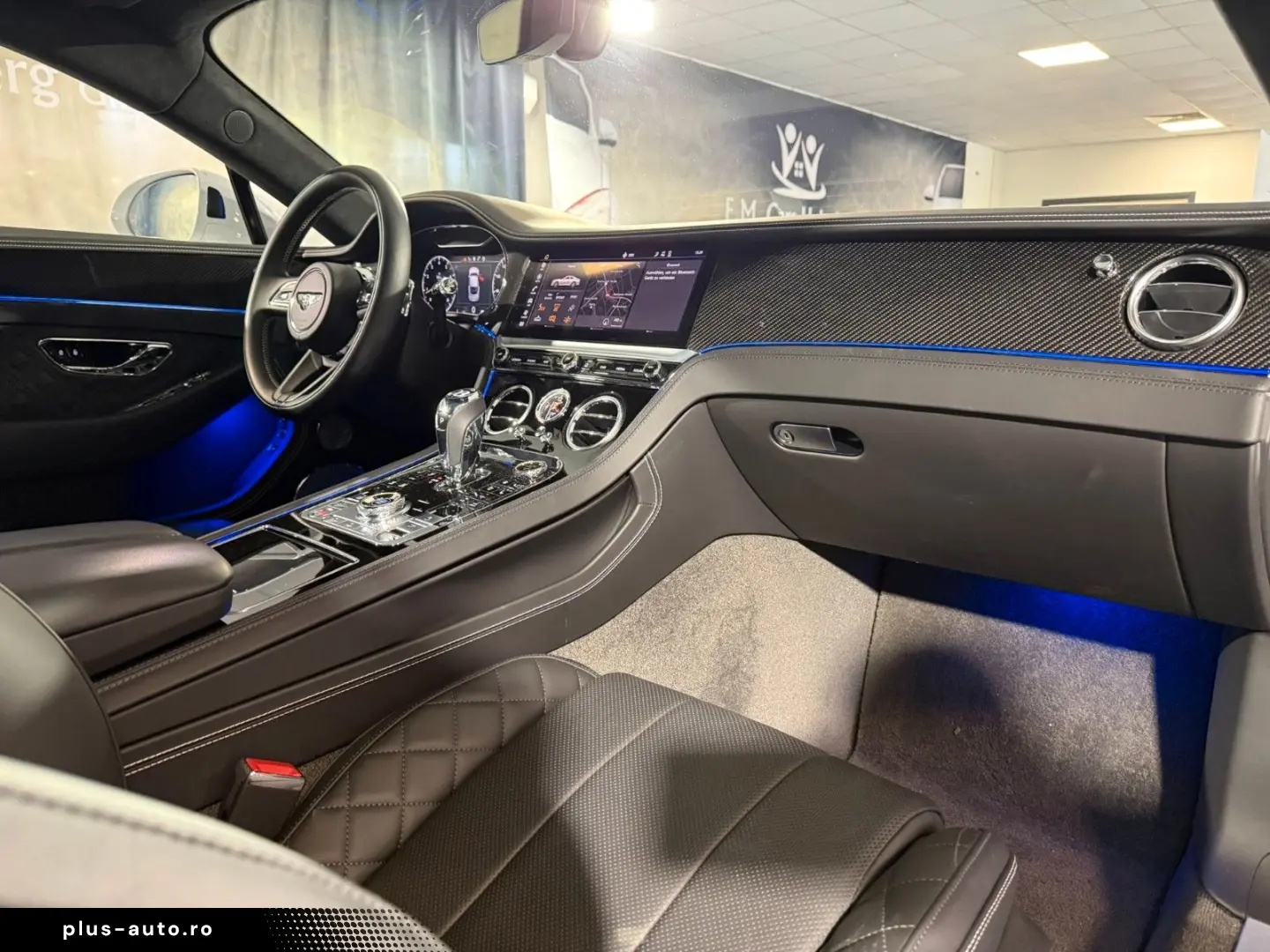 BENTLEY Continental GT V8 Mulliner Blackline Carbon Pano