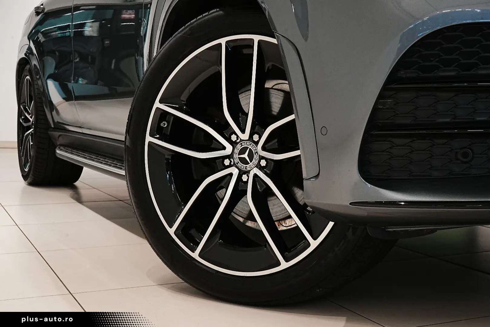 MERCEDES-BENZ GLE400d COUPE AMG MEM NIGHT LUFT 360 BURM PANO