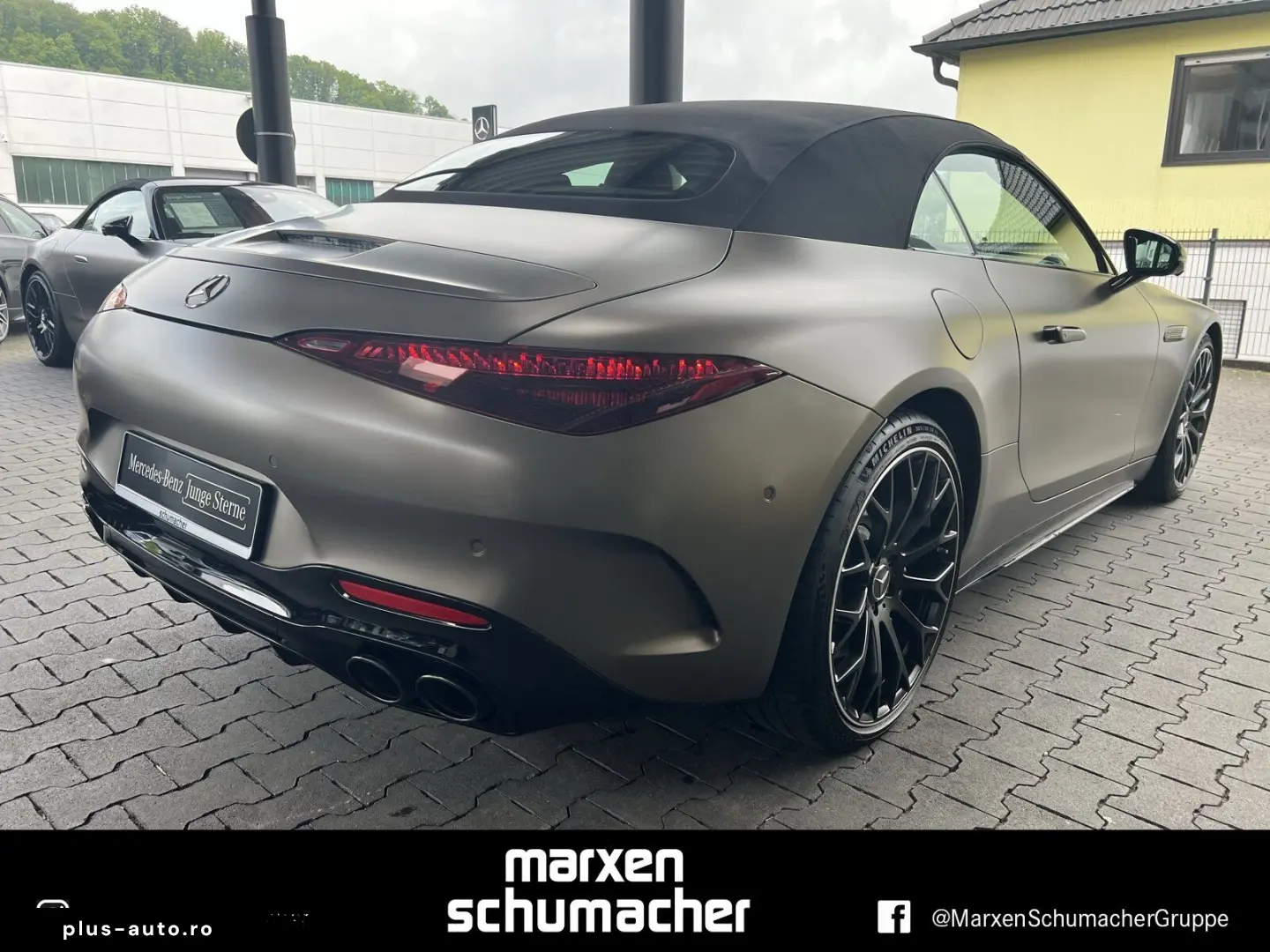 MERCEDES-BENZ AMG SL 43 V8-Styling Night2 Carbon Massage