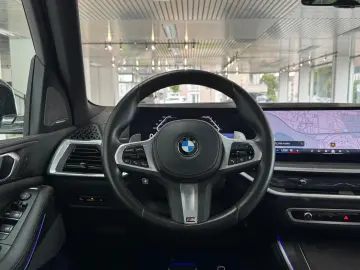 BMW X5 xDrive30d 3x M SPORT LUFT PANO ACC INDIVIDUAL