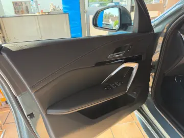 BMW X2 20 d xDrive M Sport PANO LED CAM AHK