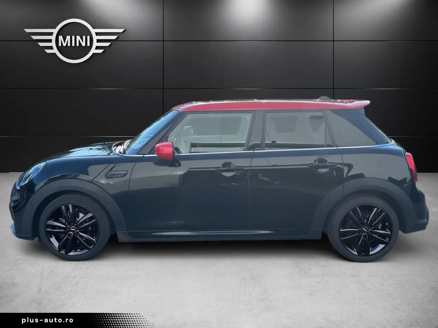 MINI Cooper 5-Türer Aut. Pano Navi LED RFK JCW Trim